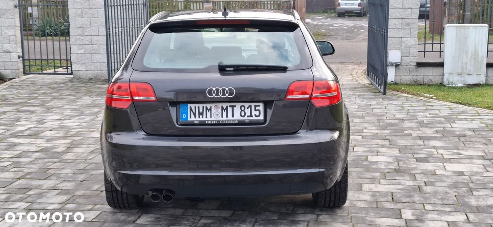 Audi A3 Sportback 1.8 TFSI S tronic Attraction - 9