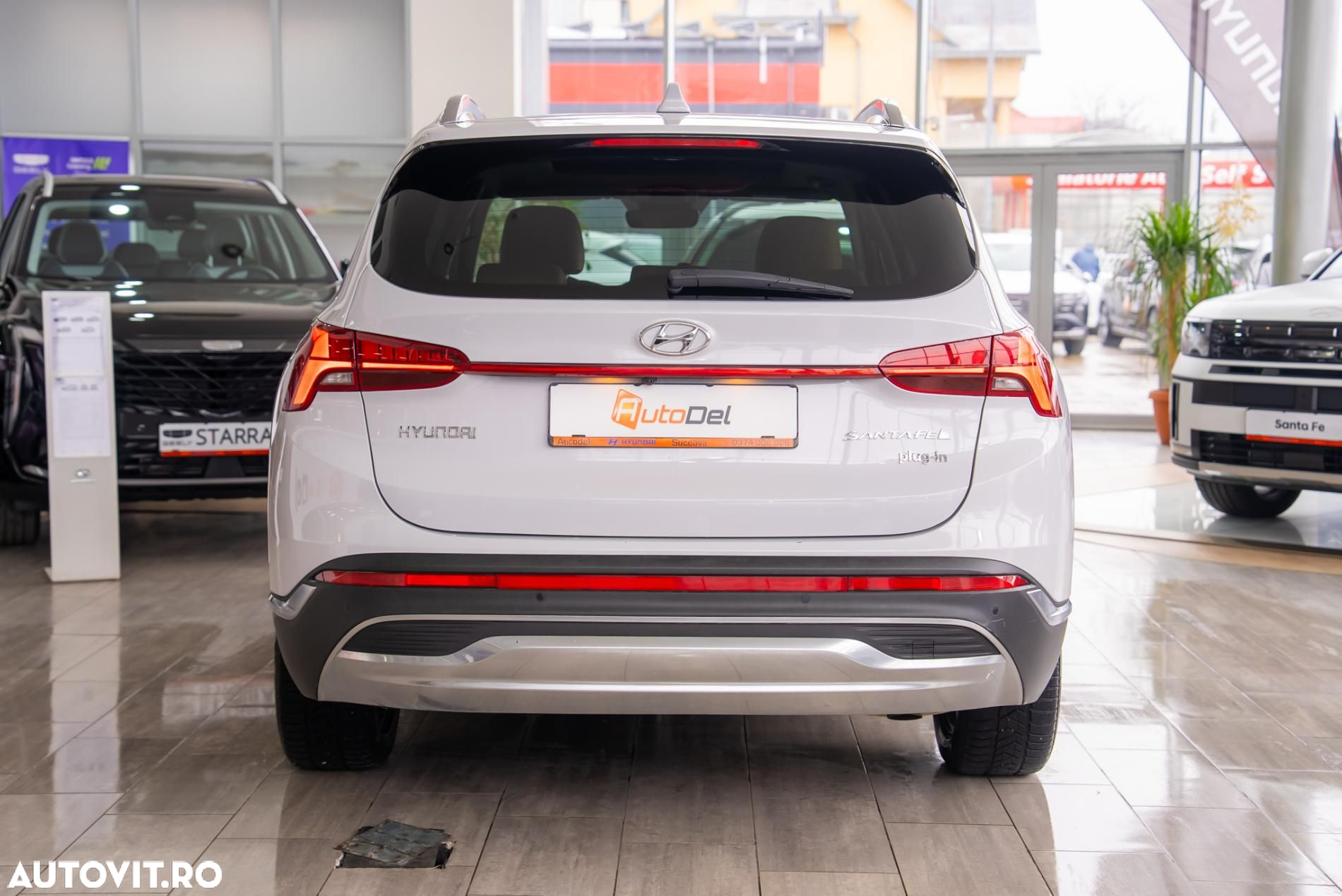 Hyundai Santa Fe Plug-in Hybrid 1.6 l 265 CP 4WD 6AT Luxury - 12