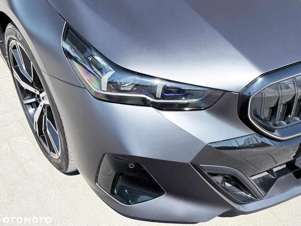 BMW Seria 5 540d xDrive - 9