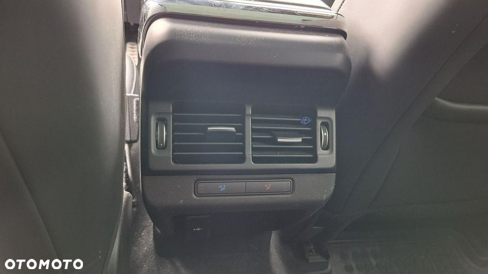 Land Rover Range Rover Evoque - 17
