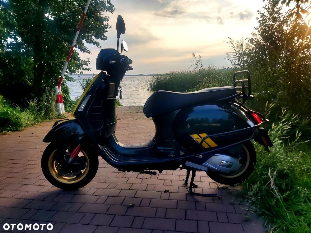 Piaggio Vespa - 37