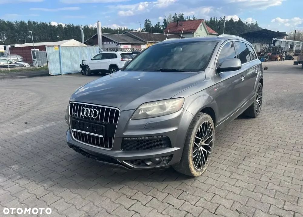 Audi Q7 55 TFSI quattro tiptronic S line - 3