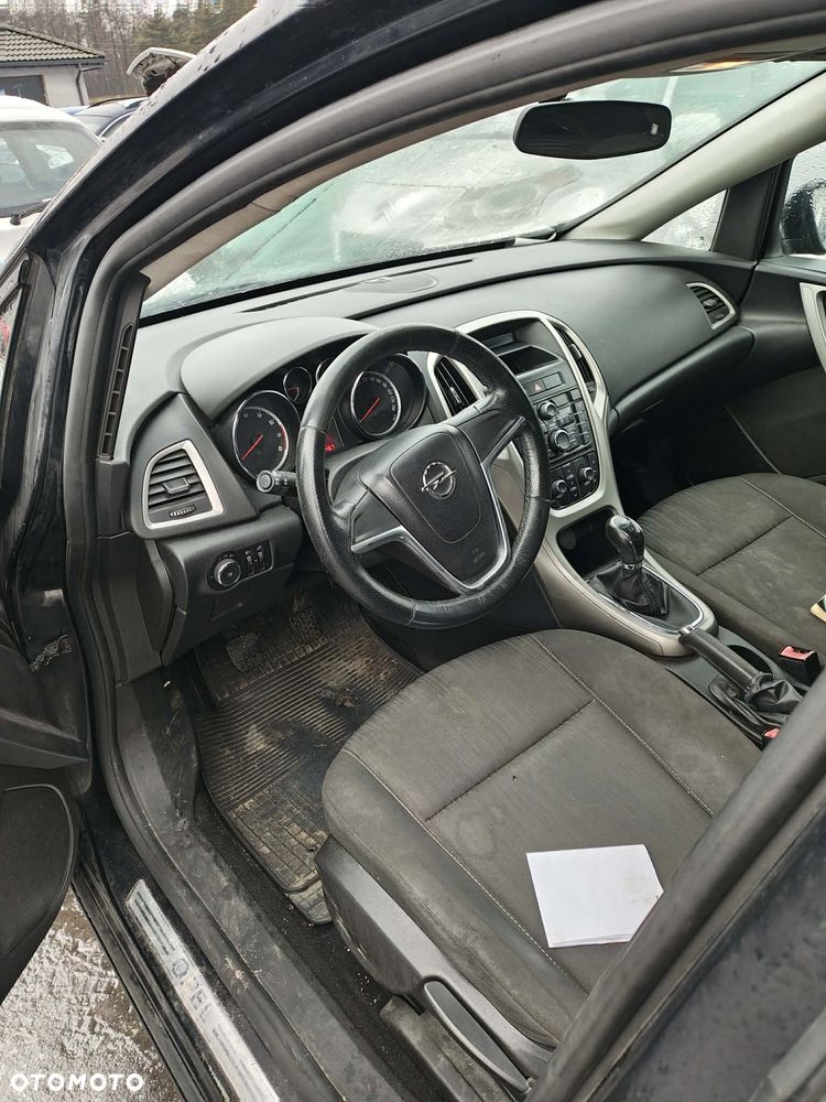 opel astra J 2010 1.4 benz części - 5