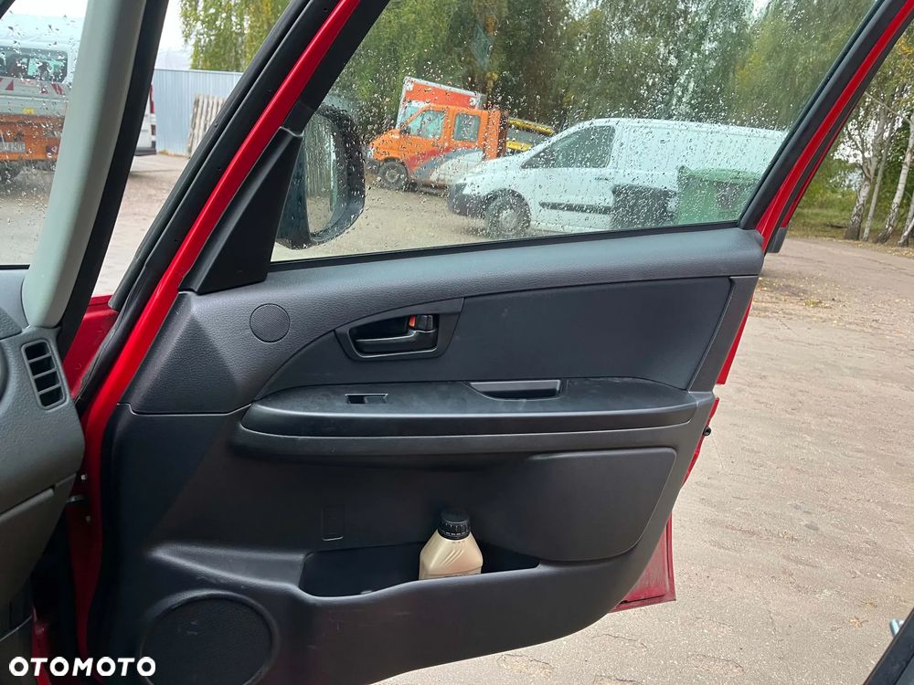 Fiat Sedici - 2