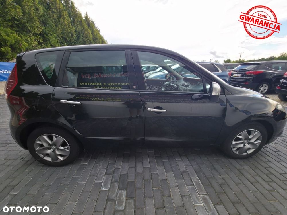 Renault Scenic 1.6 dCi Energy Bose Edition S&S - 13