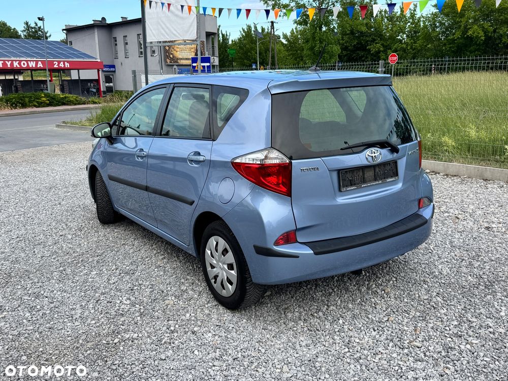 Toyota Verso S - 22