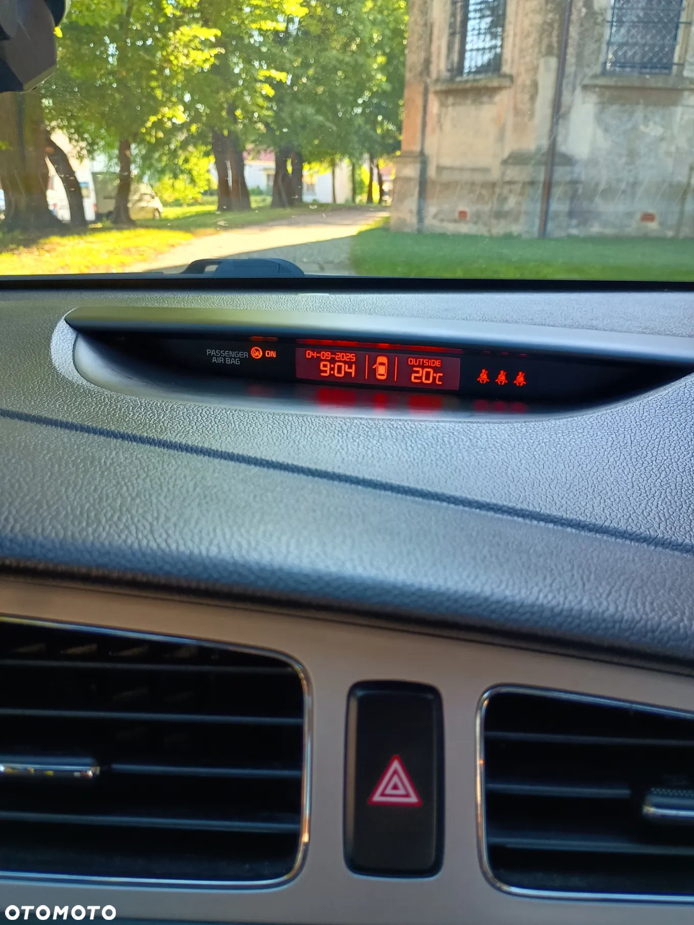 Kia Ceed - 13