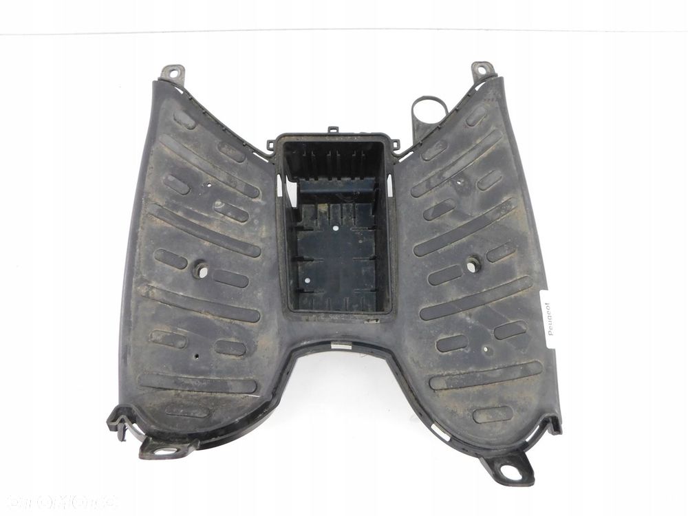 PEUGEOT KISBEE 50 2T PODŁOGA PODEST M1 - 1