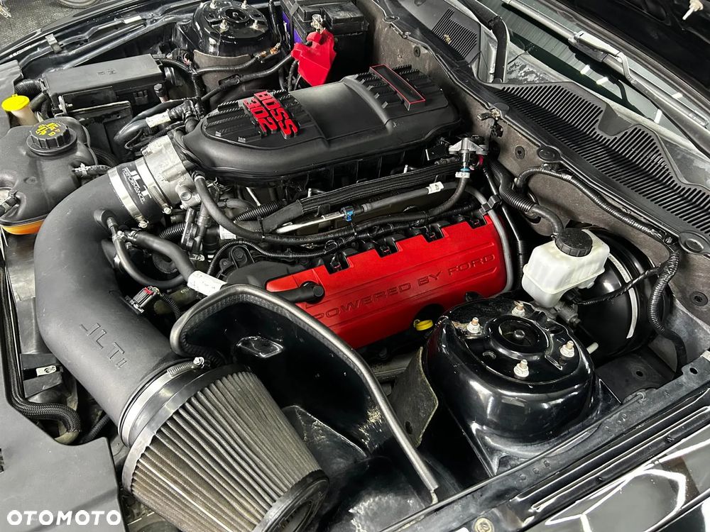 Ford Mustang 5.0 V8 GT Premium - 36