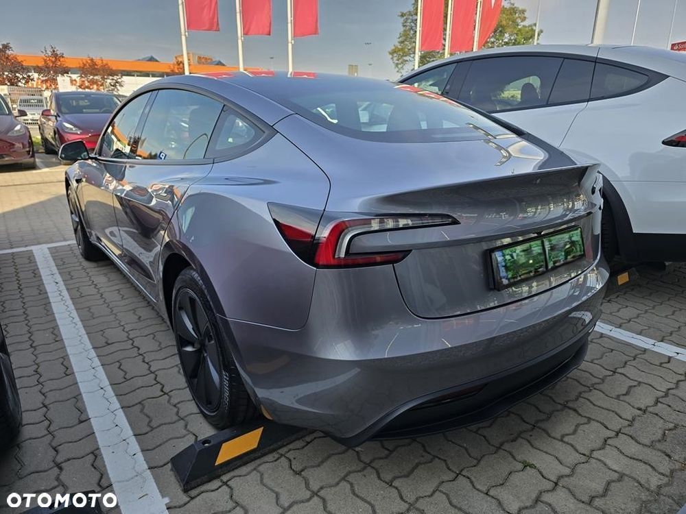 Tesla Model 3 RWD Premium - 6