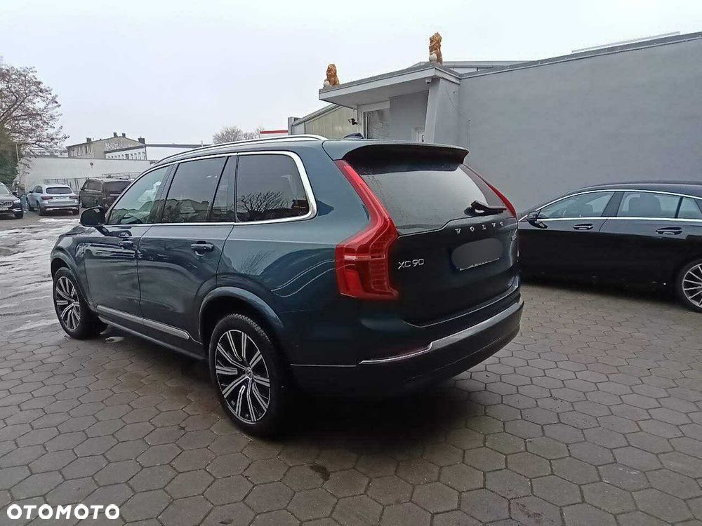 Volvo XC 90 B5 D AWD Plus Bright - 2