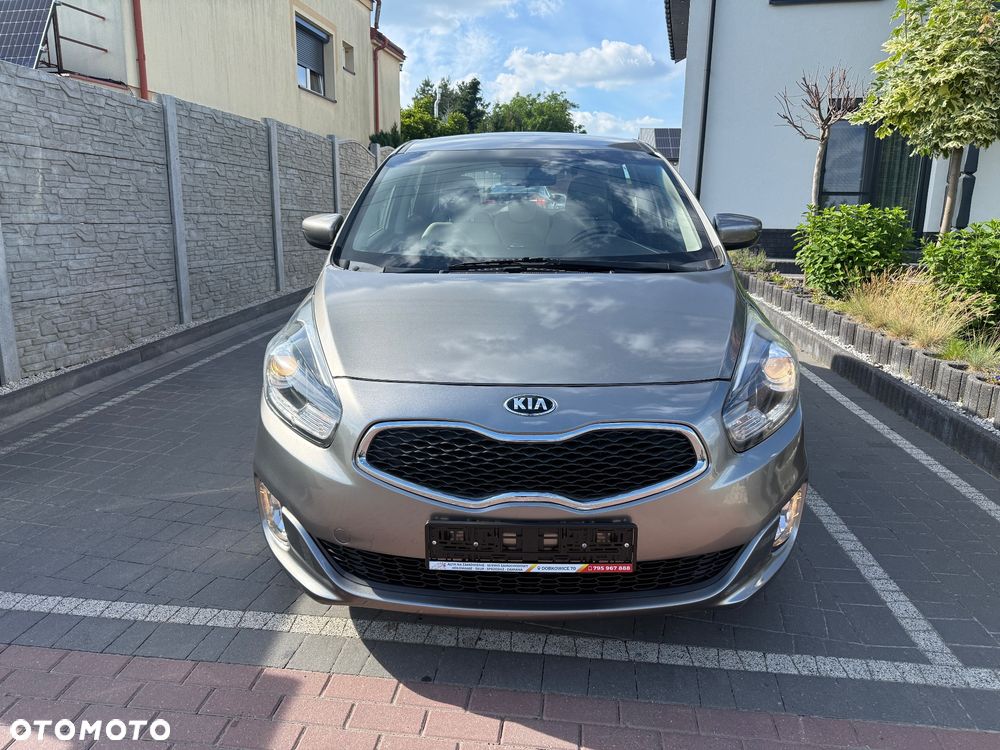 Kia Carens 1.7 CRDi L - 2