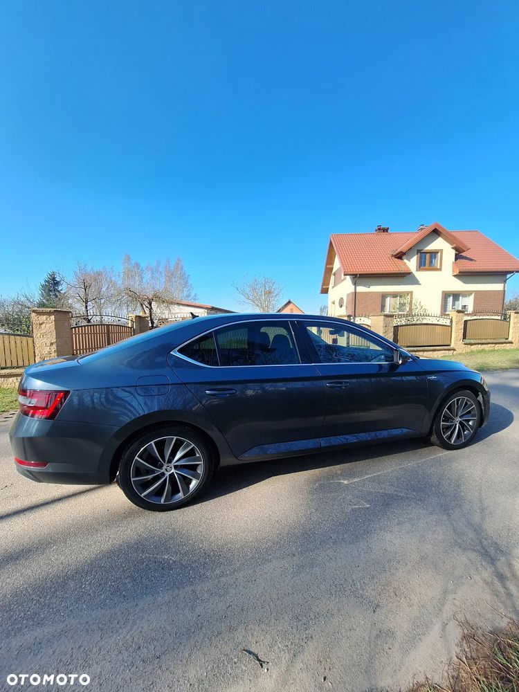 Skoda Superb 2.0 TDI 4x4 L&K DSG - 3