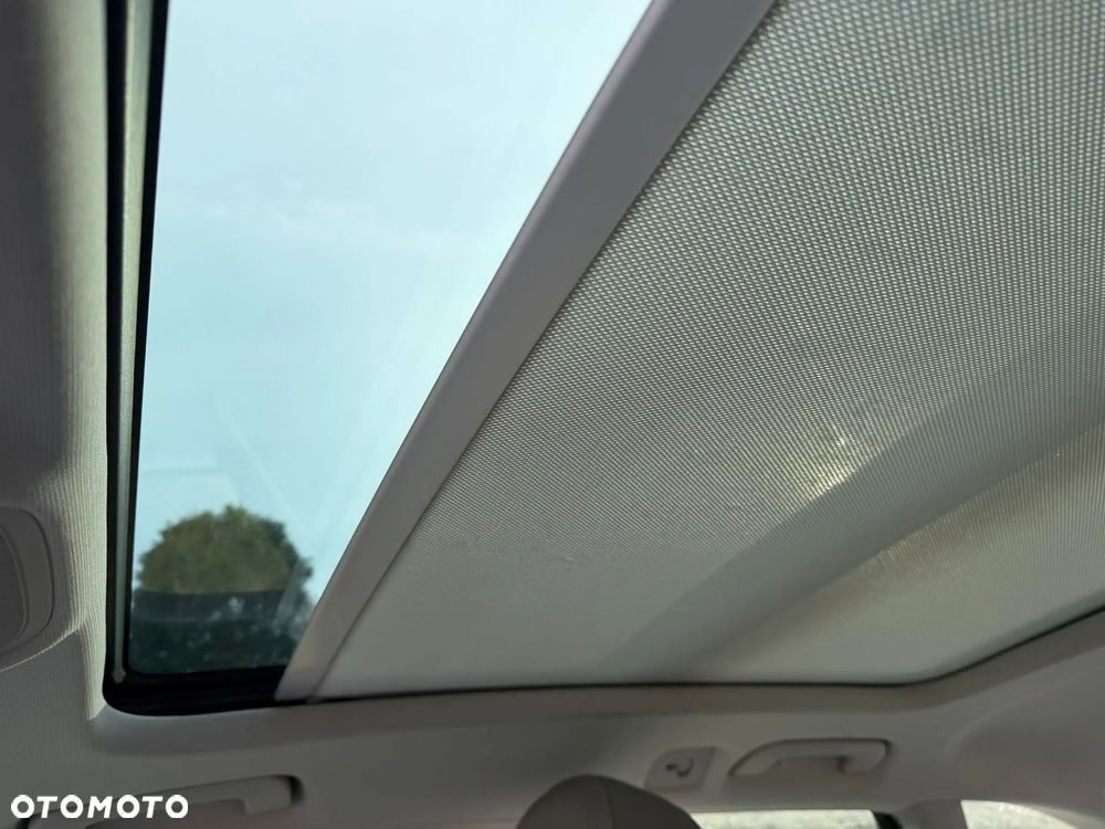 Audi A4 Avant 2.0 TDI - 10