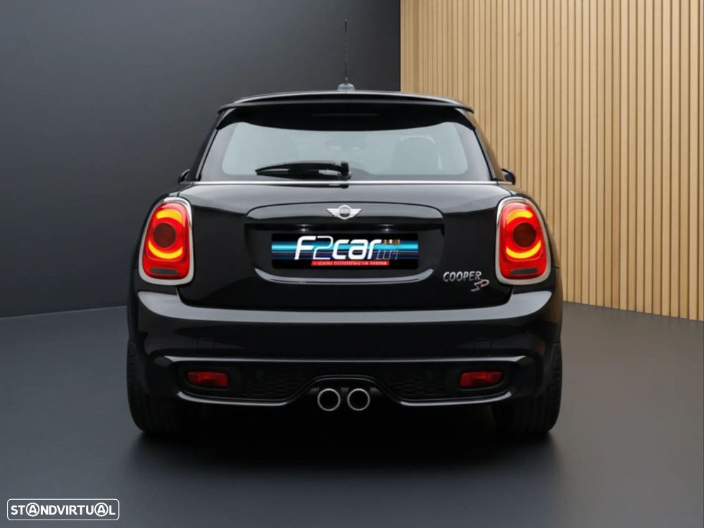MINI 5 Portas Cooper SD Auto - 5