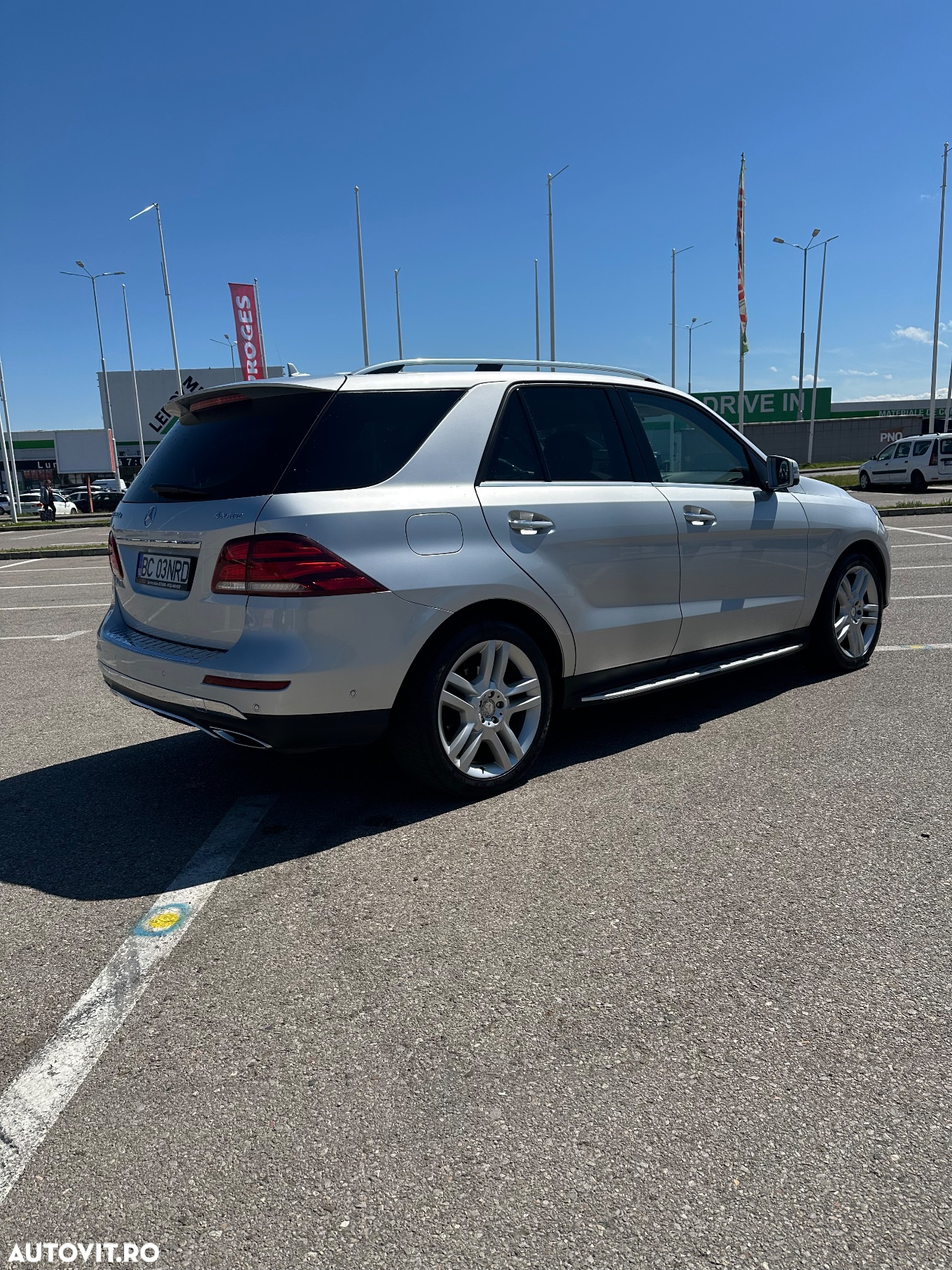 Mercedes-Benz GLE 350 d 4MATIC - 9