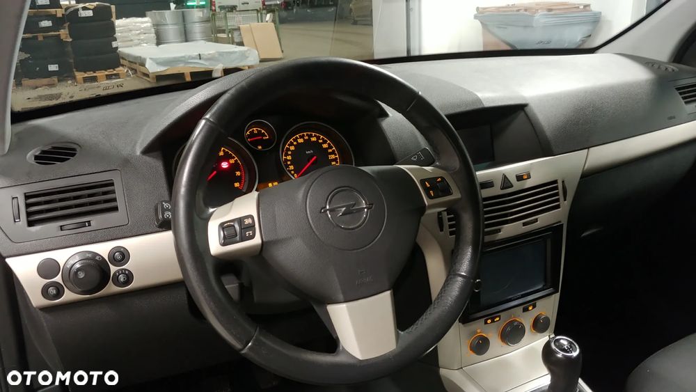Opel Astra 1.6 - 14