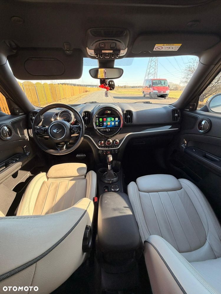 MINI Countryman - 24