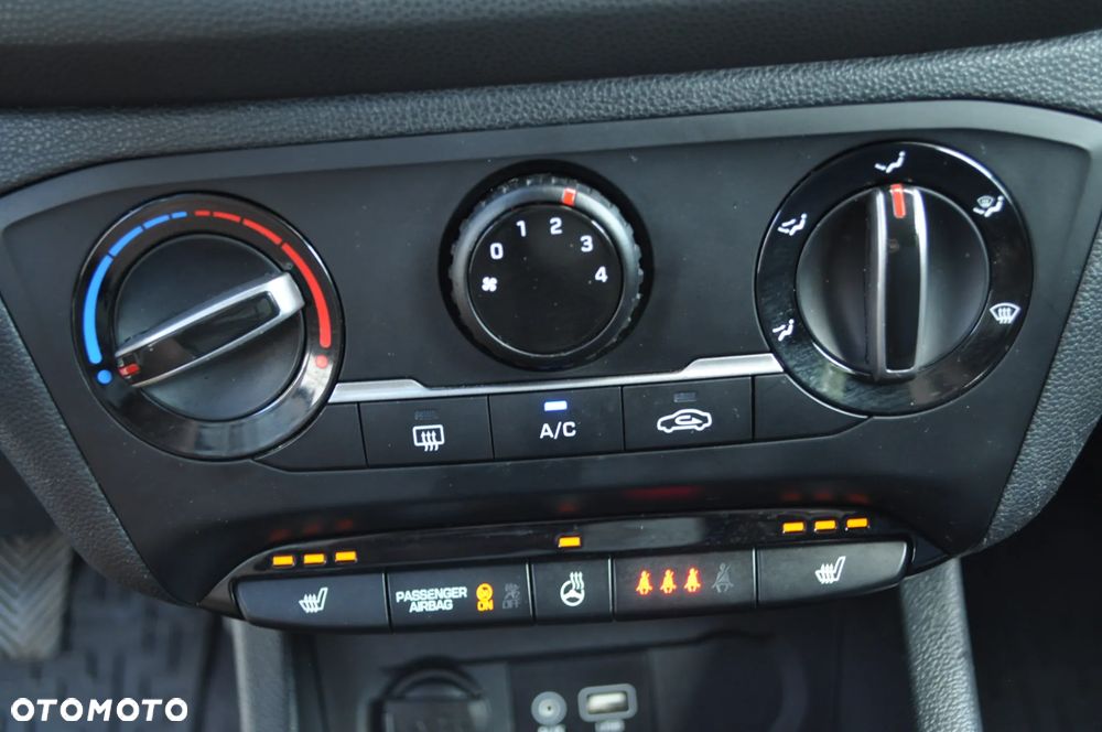 Hyundai i20 - 27