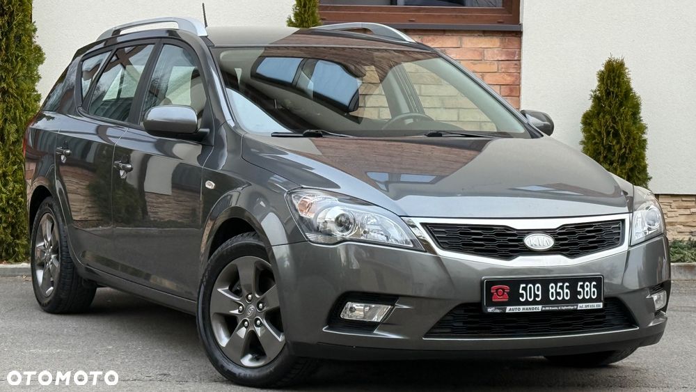 Kia Ceed - 15