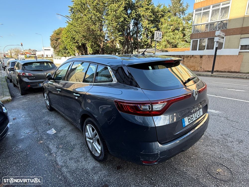 Renault Mégane Sport Tourer ENERGY dCi 110 EDC BUSINESS - 2