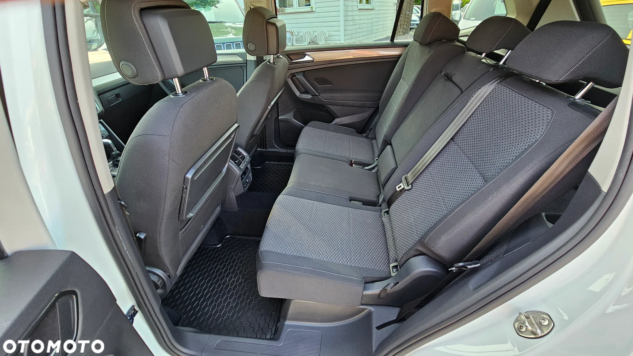 Volkswagen Tiguan Allspace 2.0 TSI 4Mot Comfortline DSG 7os - 9