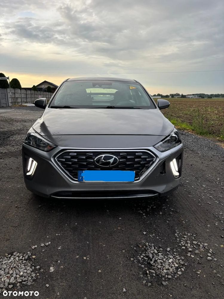 Hyundai IONIQ 1.6 GDI Premium - 1