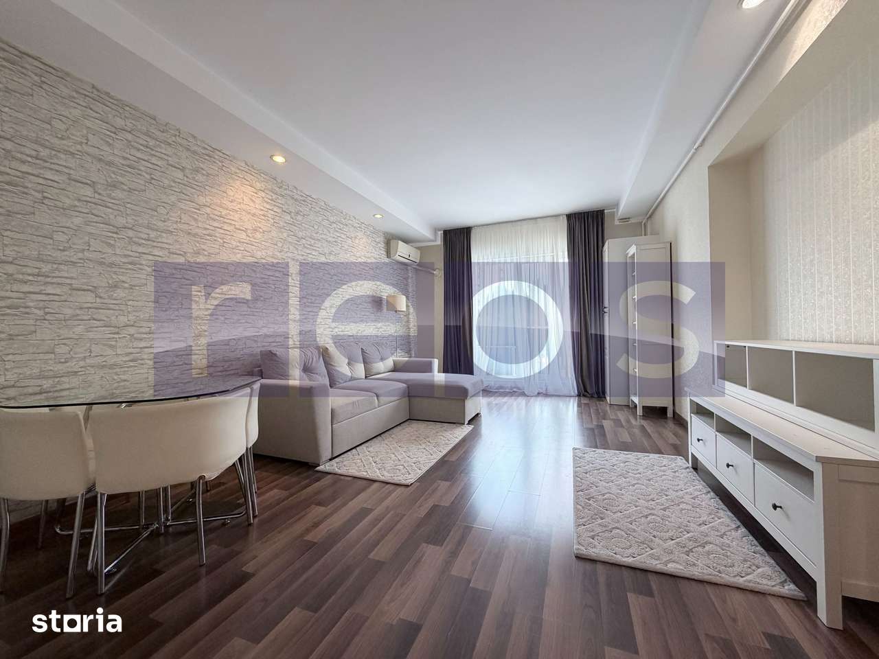 VANZARE 2 CAMERE COSMOPOLIS | VEDERE PISCINA | PARCARE INCLUSA — fotografia 3