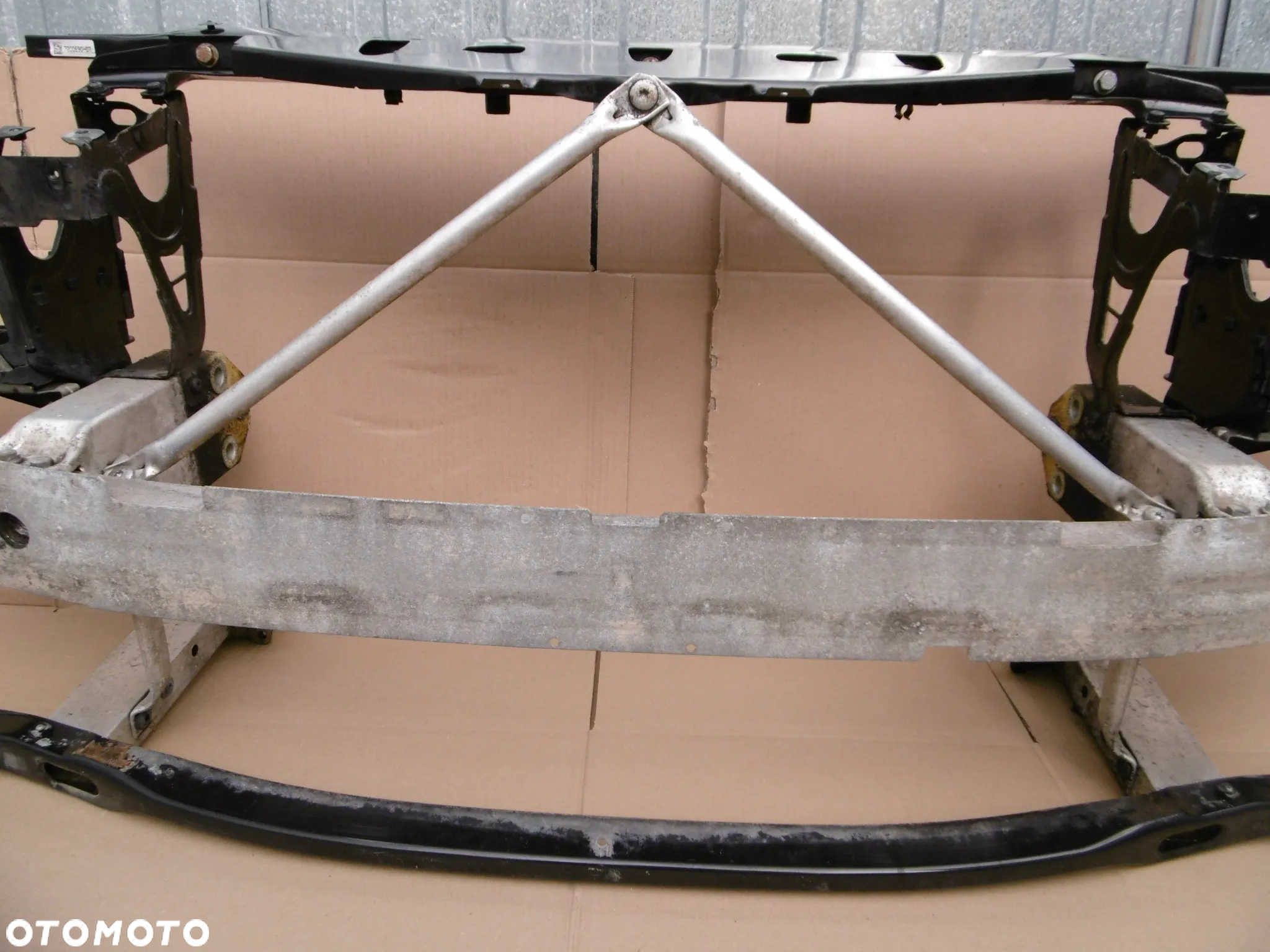 Pas przedni wzmocnienie czołowe belka zderzaka okular absorber bmw f10 f11 - 8