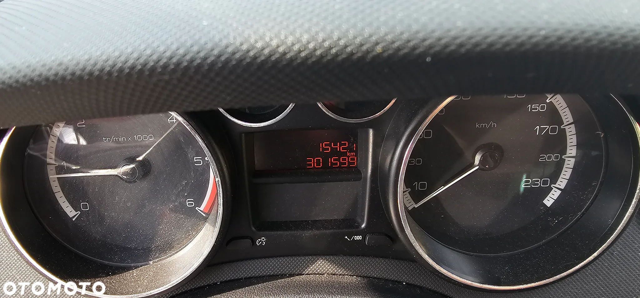 Peugeot 308 1.6 e-HDi Access STT - 2