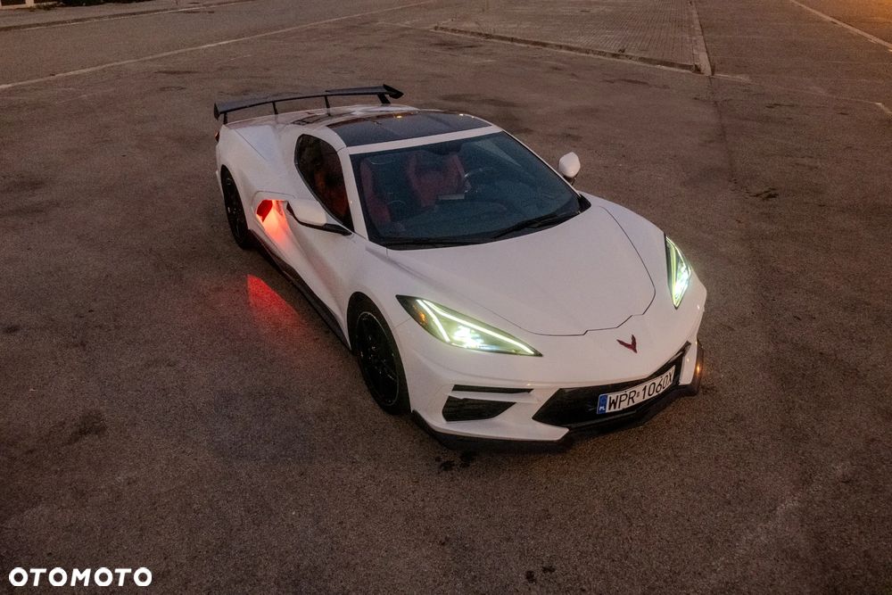 Chevrolet Corvette - 1