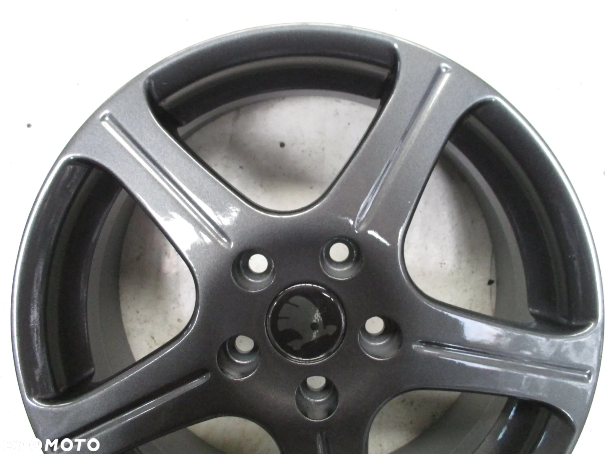 FELGI ALUMINIOWE 16 SKODA OCTAVIA II III SUPERB YETI    ET45 - 7