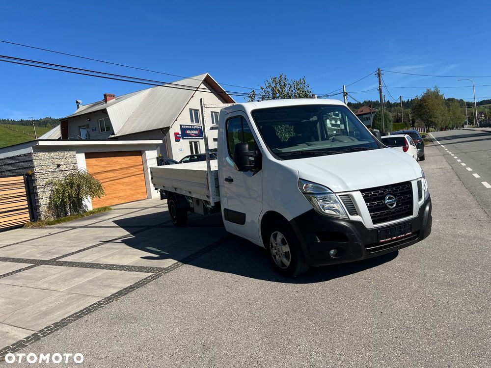 Nissan NV400 - 3