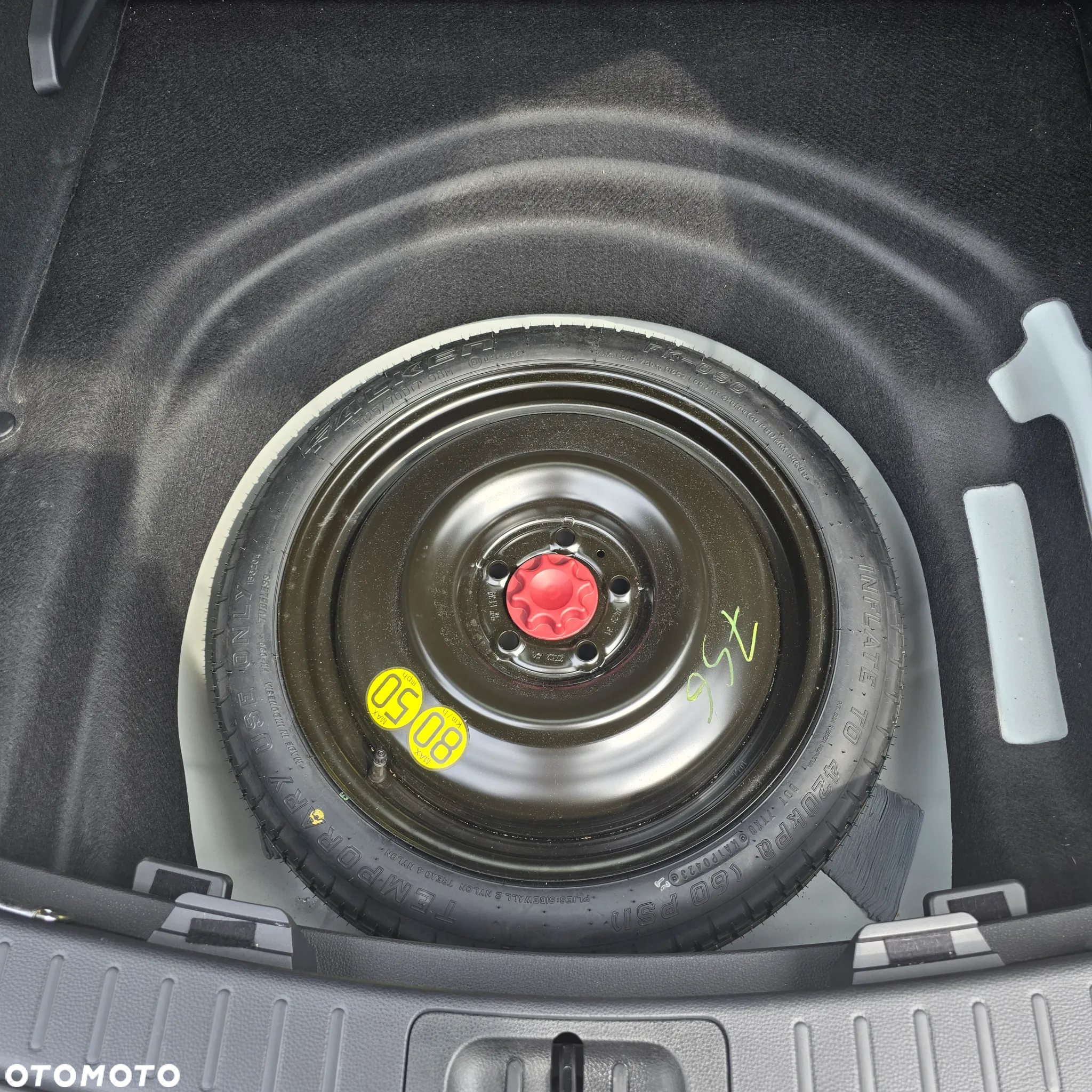 Toyota Corolla - 24