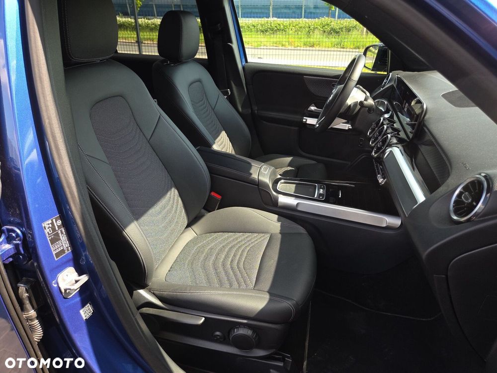 Mercedes-Benz GLB 220 mHEV 4-Matic Progressive 8G-DCT - 13