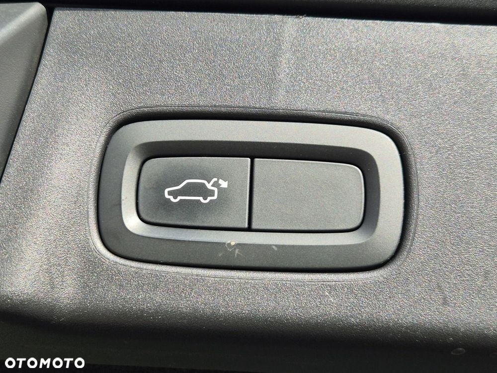 Volvo V90 - 23