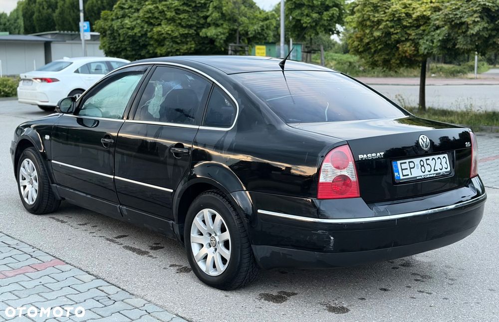 Volkswagen Passat 2.0 5V Highline - 5
