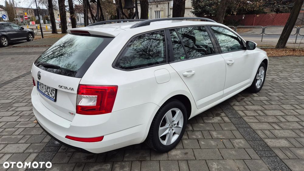 Skoda Octavia 2.0 TDI 4x4 Ambition - 2