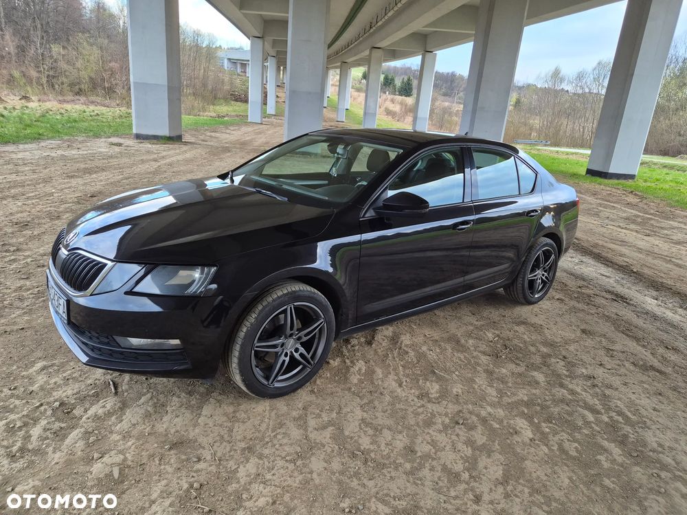 Skoda Octavia 1.6 TDI SCR Ambition - 3