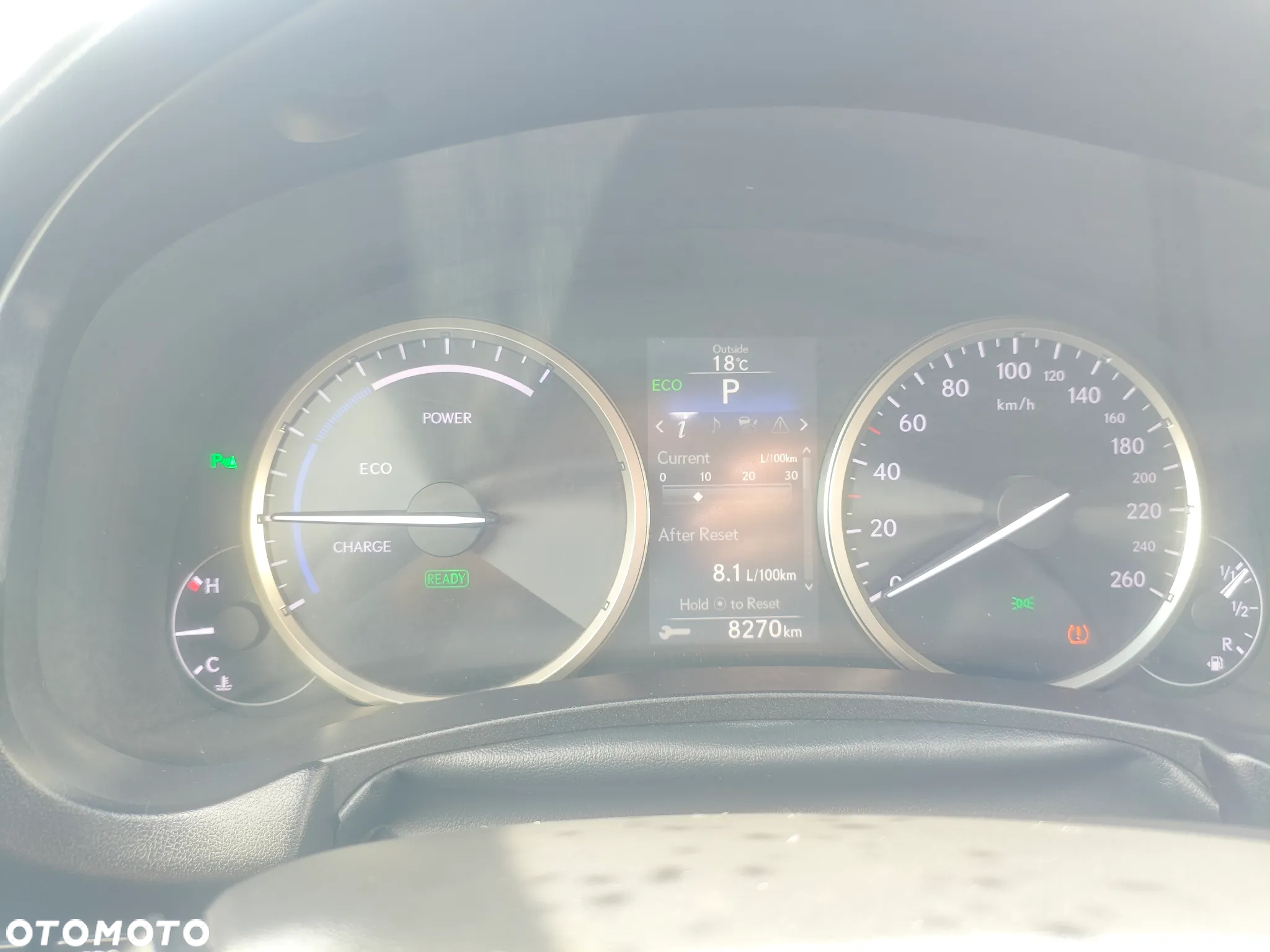 Lexus NX 300h Comfort AWD - 4
