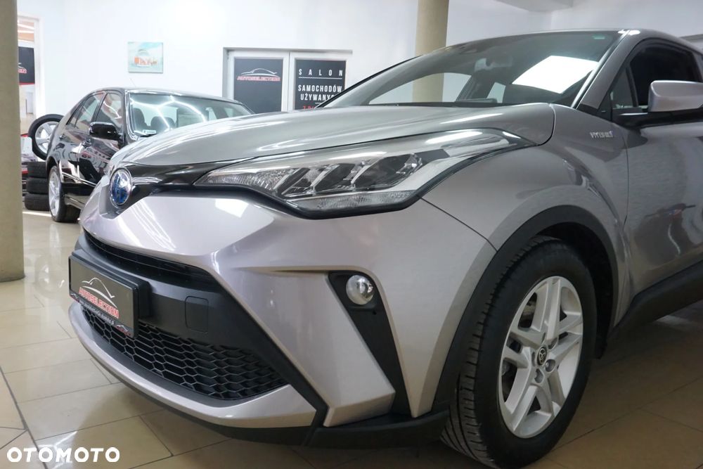 Toyota C-HR Hybrid Business-Edition - 9