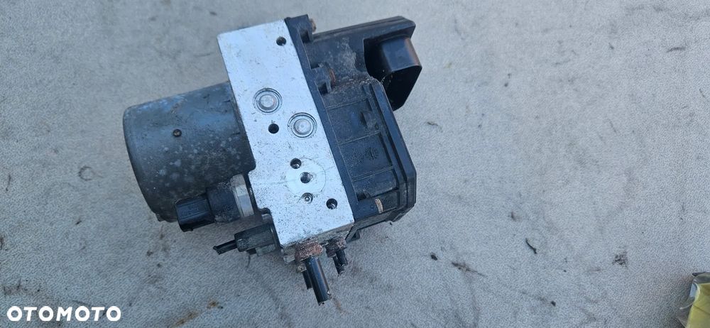 Pompa sterownik ABS Toyota Avensis T25 lift 2,2 D-CAT 2008r 0265950178 - 3