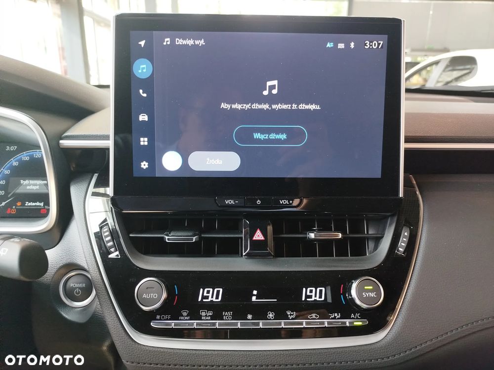 Toyota Corolla Cross 2.0 Hybrid Style - 19