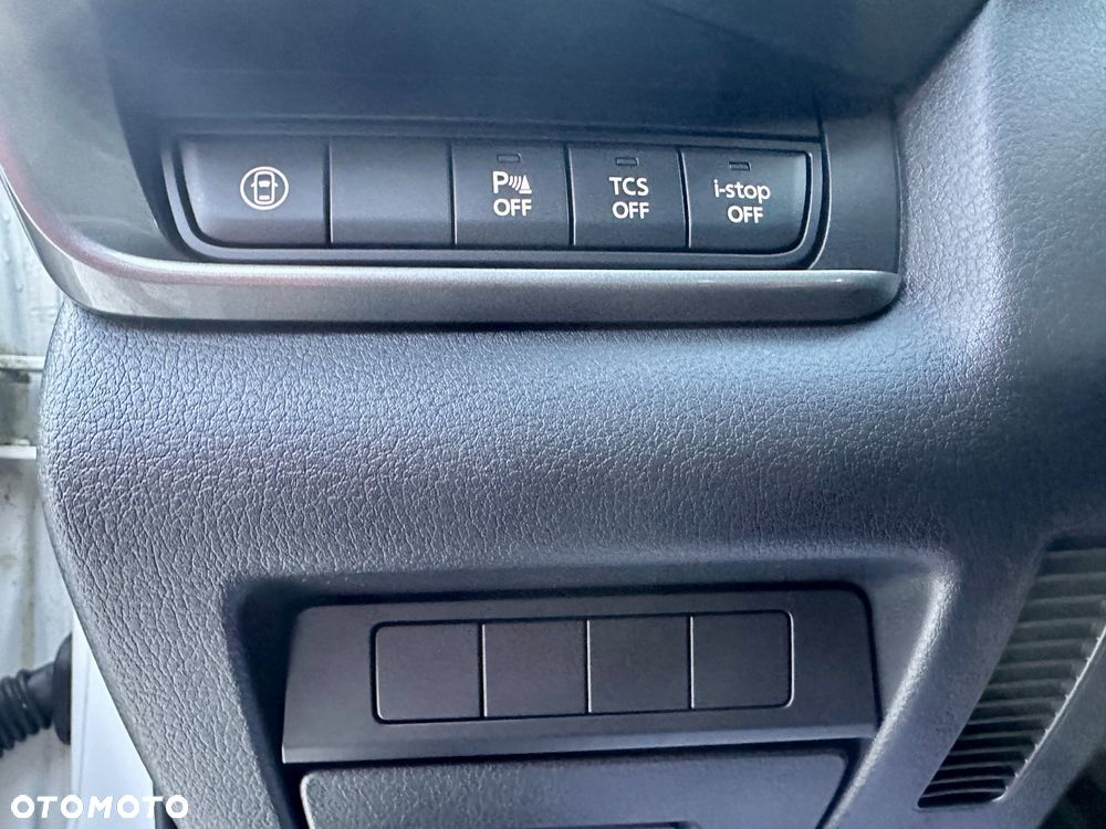 Mazda CX-30 2.0 mHEV Hikari 2WD - 16