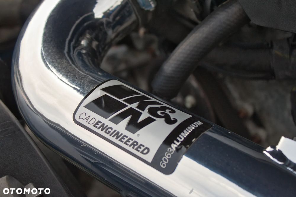 Chevrolet Camaro - 19