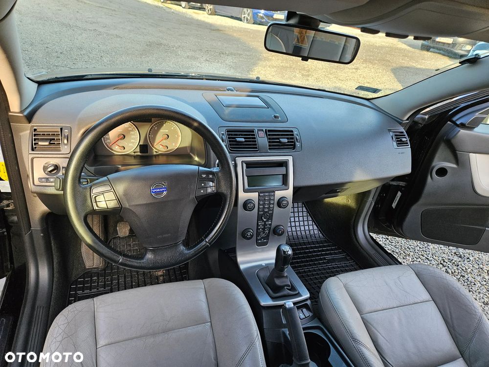 Volvo V50 2.0D Momentum - 17