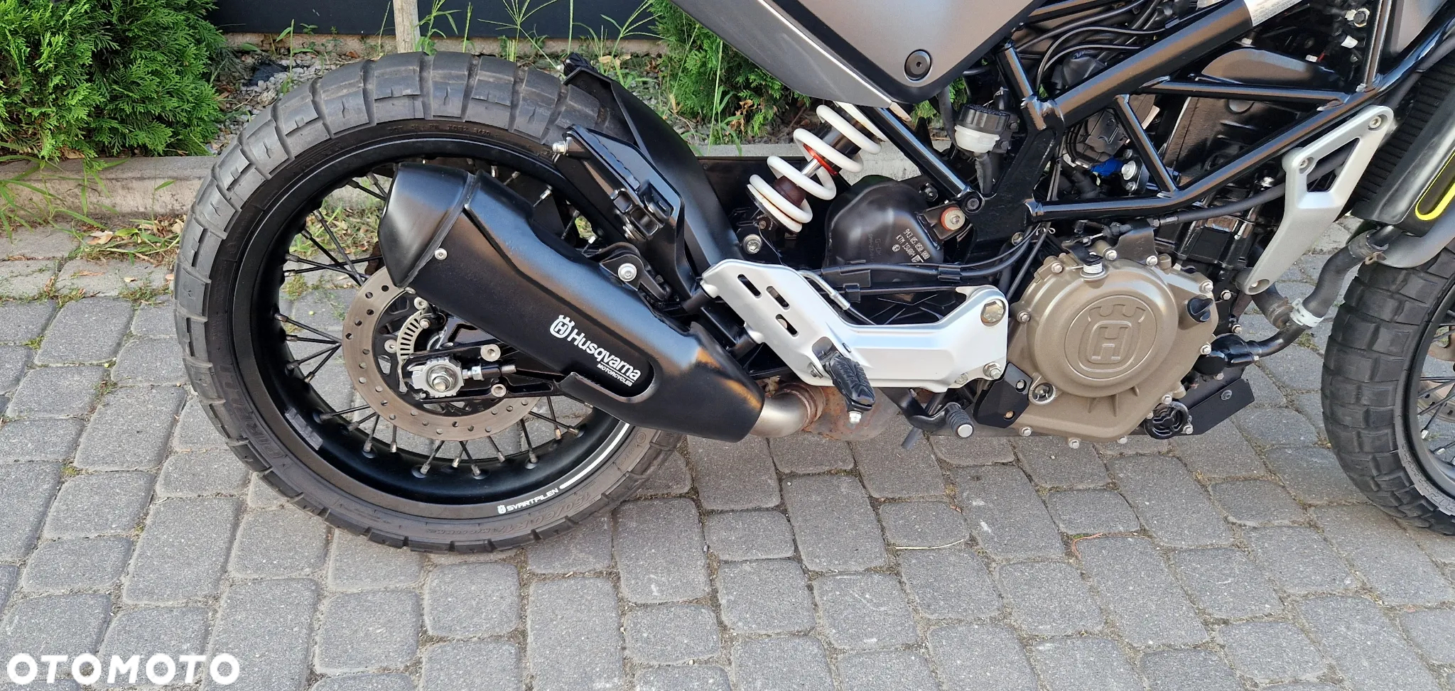 Husqvarna Svartpilen - 19