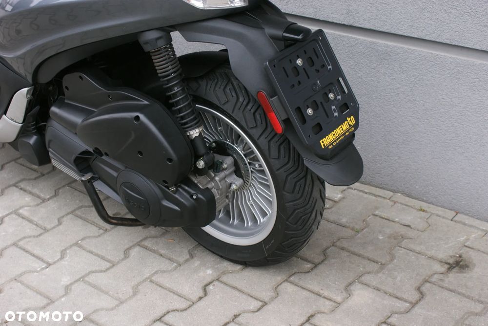 Piaggio Beverly - 20