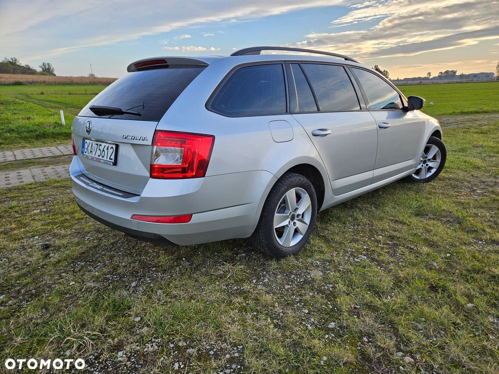 Skoda Octavia 2.0 TDI Ambition - 15