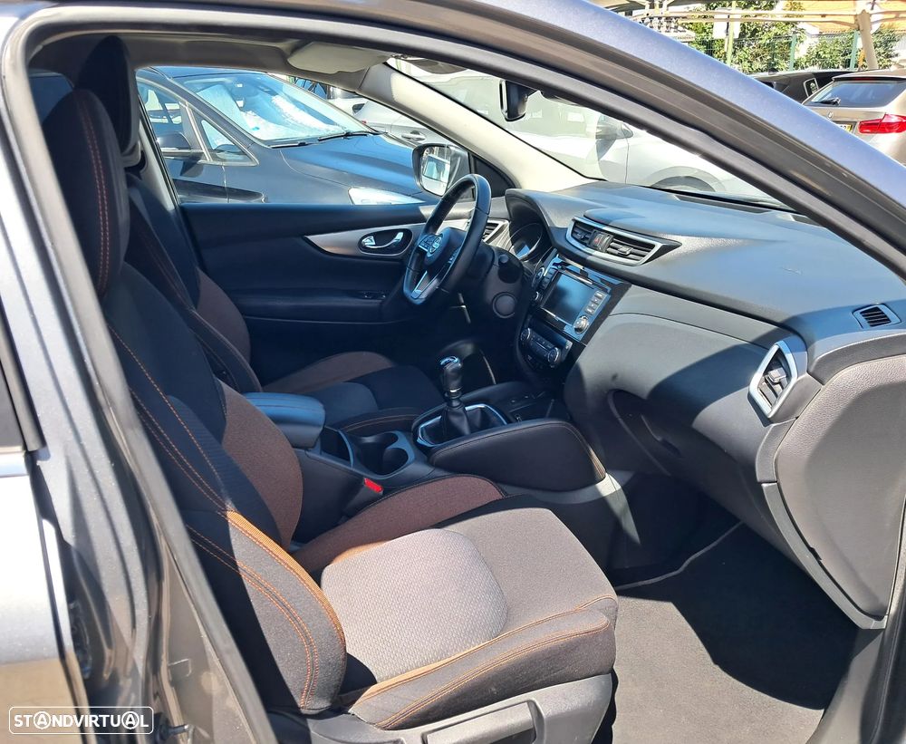 Nissan Qashqai 1.3 DIG-T N-Motion - 18
